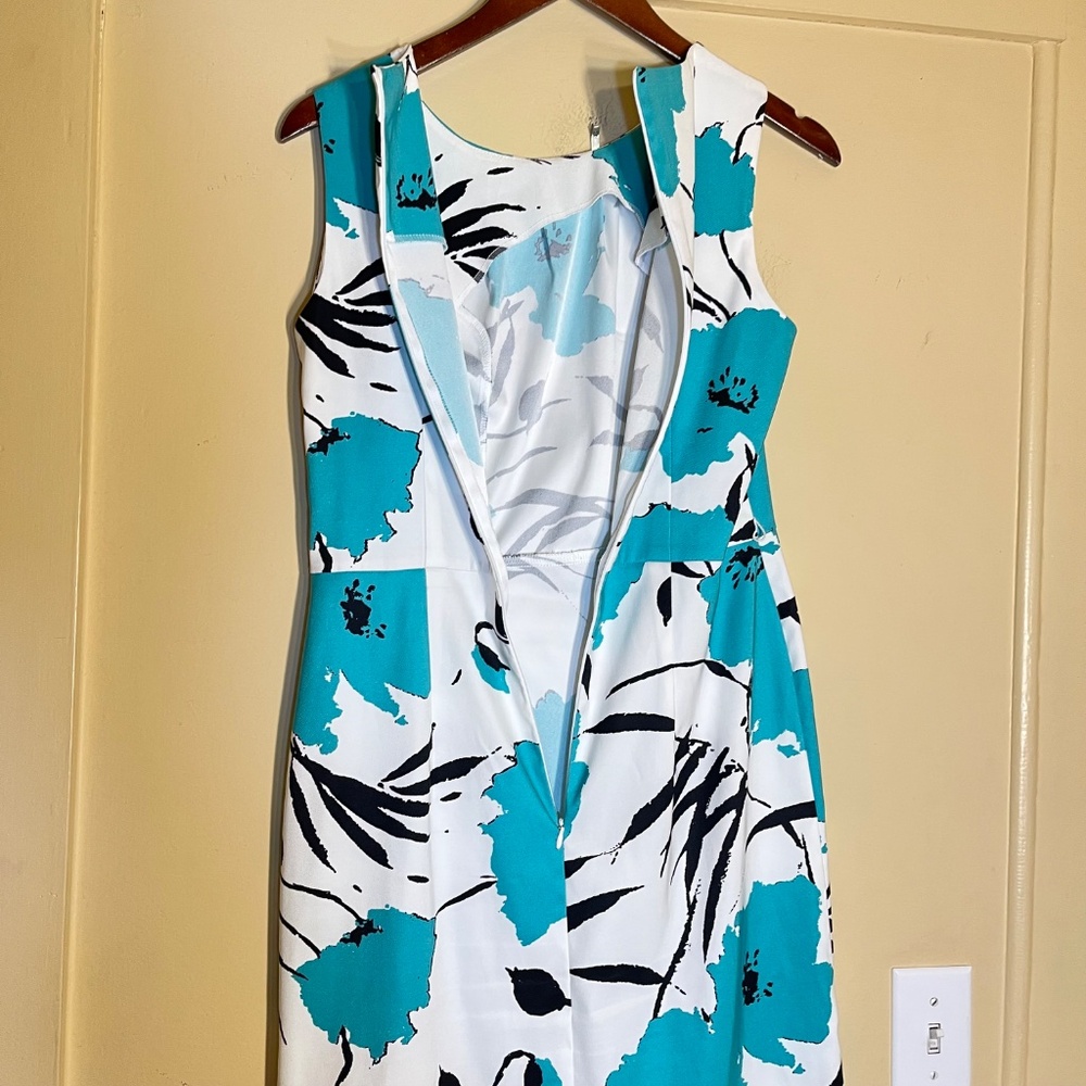 Dress Barn White Sheath Dress with Teal Floral Print - Picture 3 of 11